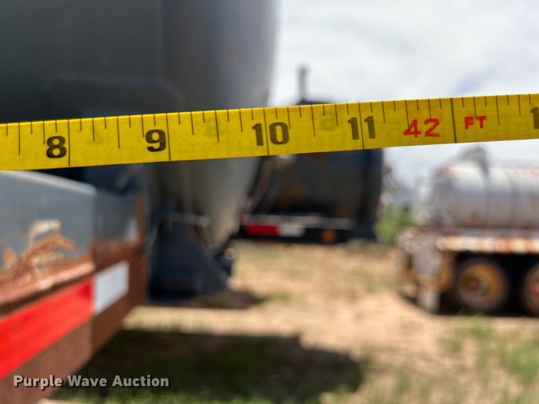 image for item LU9875 2008 Jack County Tank vacuum trailer