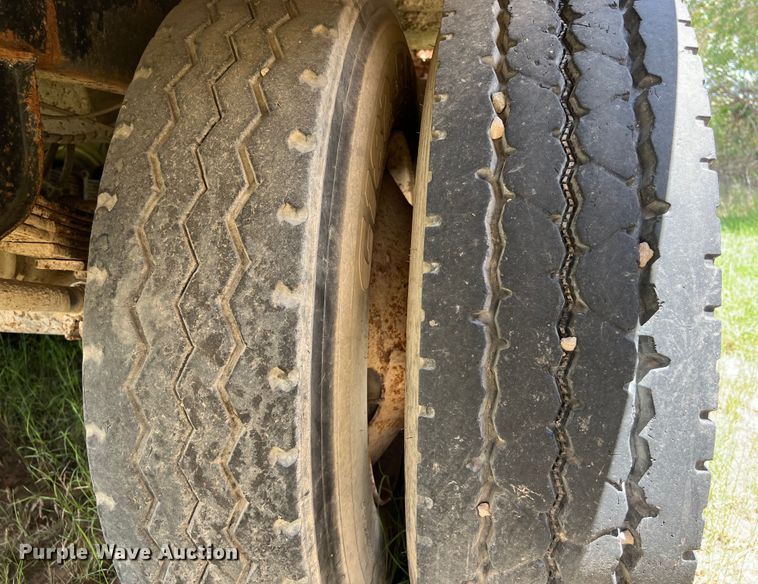 image for item LU9875 2008 Jack County Tank vacuum trailer