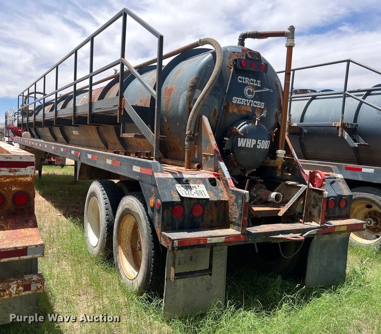 image for item LU9876 2011 Tiger vacuum trailer