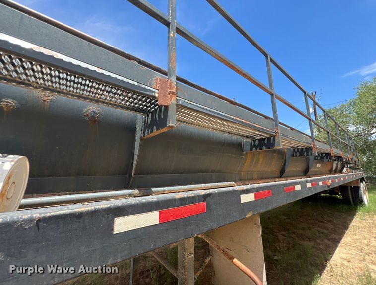 image for item LU9876 2011 Tiger vacuum trailer