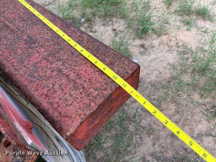 image for item LU9879 2001 Pioneer vacuum trailer