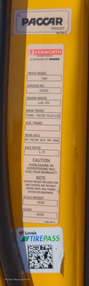 image for item NG9832 2020 Kenworth  T680 semi truck