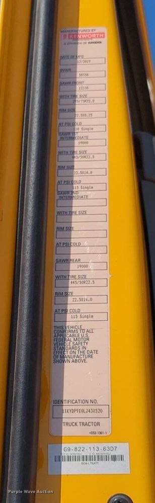 image for item NG9832 2020 Kenworth  T680 semi truck