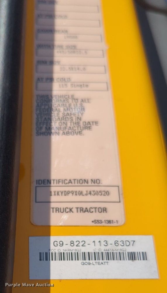 image for item NG9832 2020 Kenworth  T680 semi truck