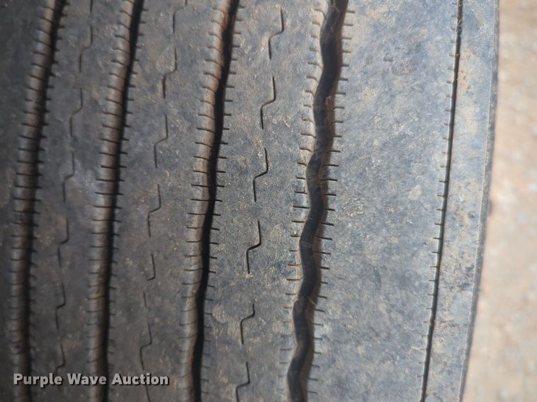 image for item NG9838 2018 Freightliner Cascadia semi truck