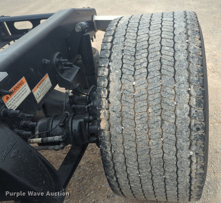 image for item NG9841 2021 Freightliner Cascadia semi truck