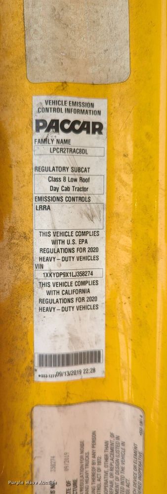 image for item NG9844 2020 Kenworth T680 semi truck