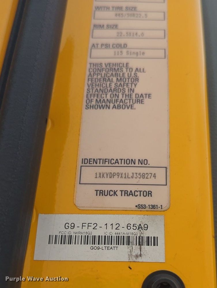 image for item NG9844 2020 Kenworth T680 semi truck