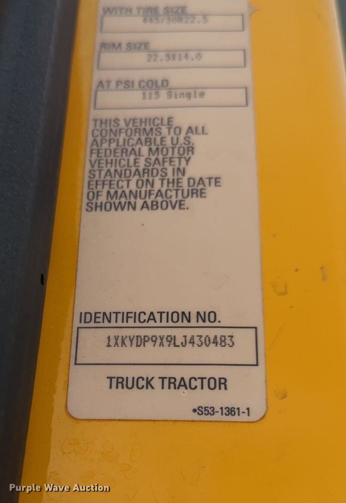 image for item NG9845 2020 Kenworth T680 semi truck