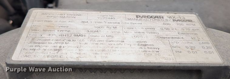 image for item NG9849 2020 Kenworth T680 semi truck