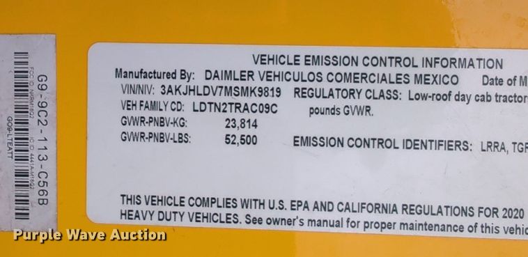 image for item NG9851 2021 Freightliner Cascadia semi truck