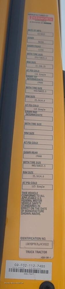 image for item NG9852 2020 Kenworth T680 semi truck