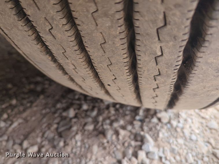 image for item NG9855 2021 Freightliner Cascadia semi truck