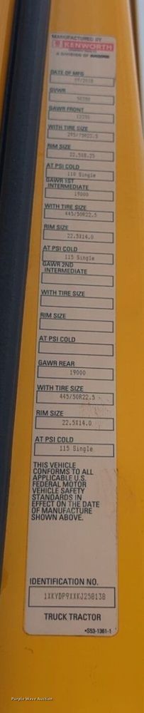 image for item NG9859 2019 Kenworth T680 semi truck