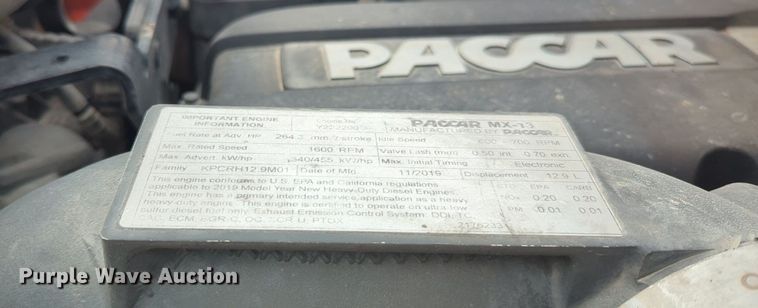 image for item NG9861 2020 Kenworth T680 semi truck