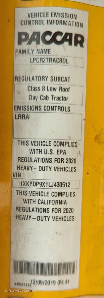 image for item NG9861 2020 Kenworth T680 semi truck