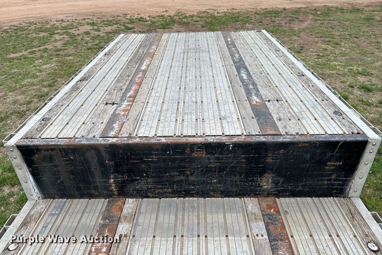 image for item NL9700 2000 Transcraft DTL-2000 Super-Beam drop deck trailer