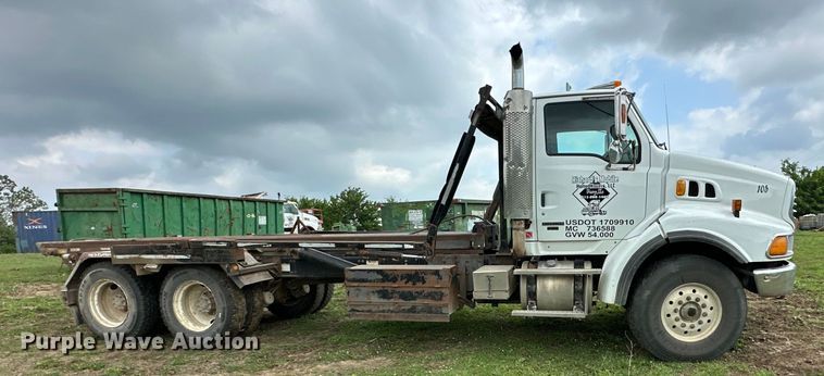 image for item NT9332 2005 Sterling  LT9500 roll-off container truck