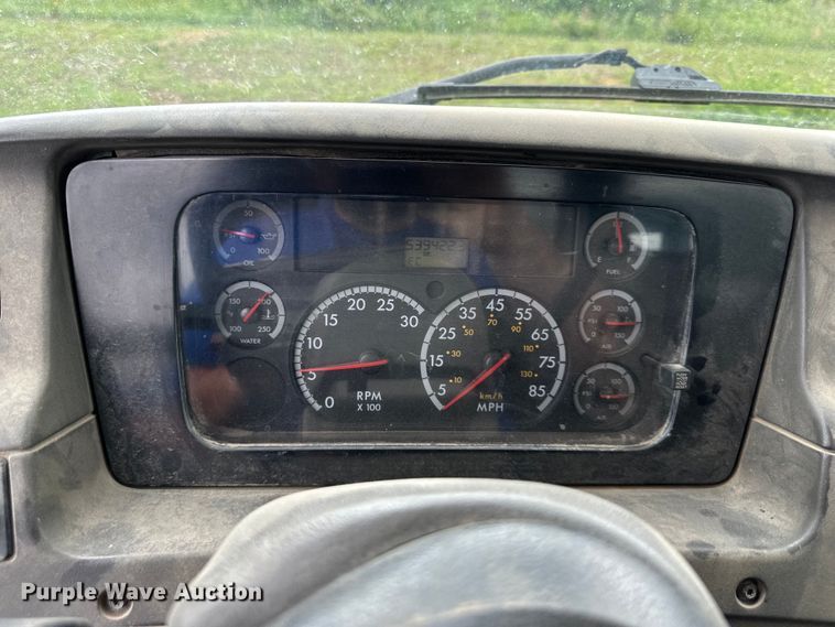 image for item NT9332 2005 Sterling  LT9500 roll-off container truck