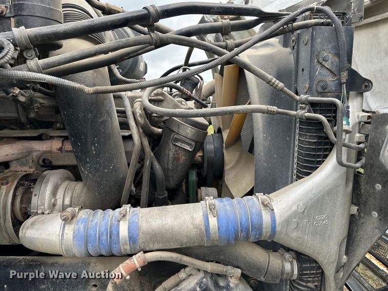 image for item NT9332 2005 Sterling  LT9500 roll-off container truck