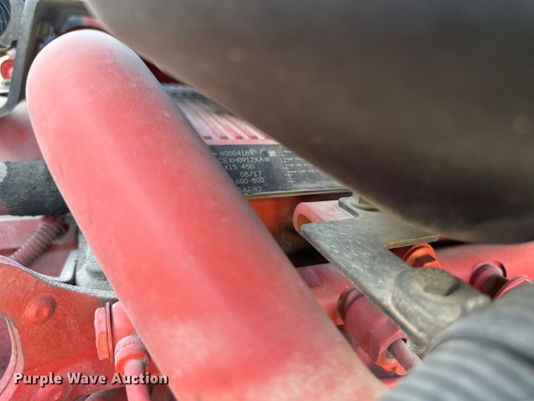 image for item NT9341 2018 International  semi truck