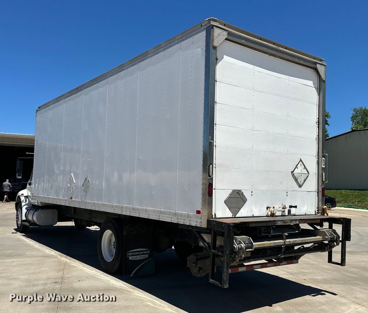 image for item NT9383 2018 International 4300  box truck