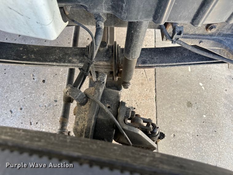 image for item NT9383 2018 International 4300  box truck