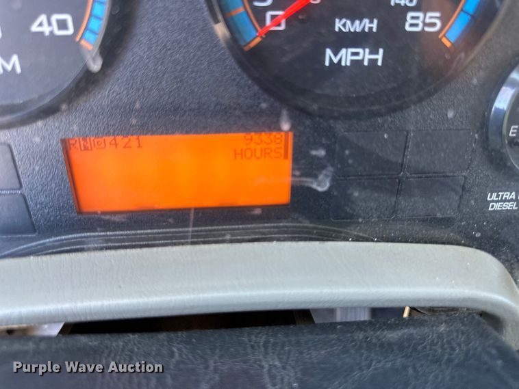 image for item NT9383 2018 International 4300  box truck