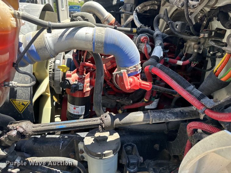 image for item NT9383 2018 International 4300  box truck