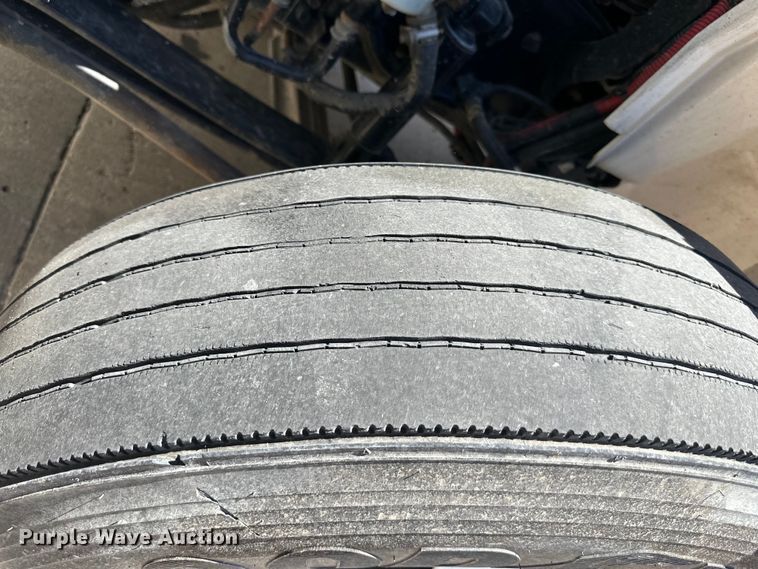 image for item NT9383 2018 International 4300  box truck