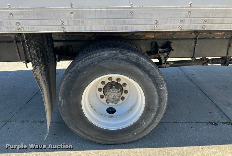 image for item NT9383 2018 International 4300  box truck