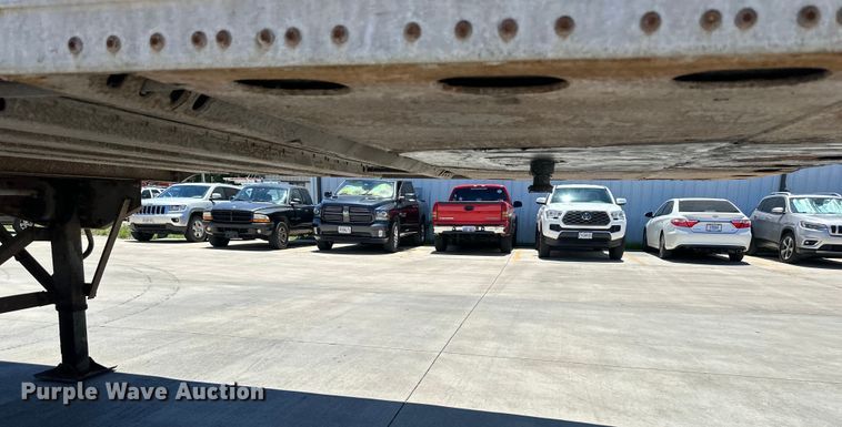 image for item NT9384 2008 Wabash  dry van trailer