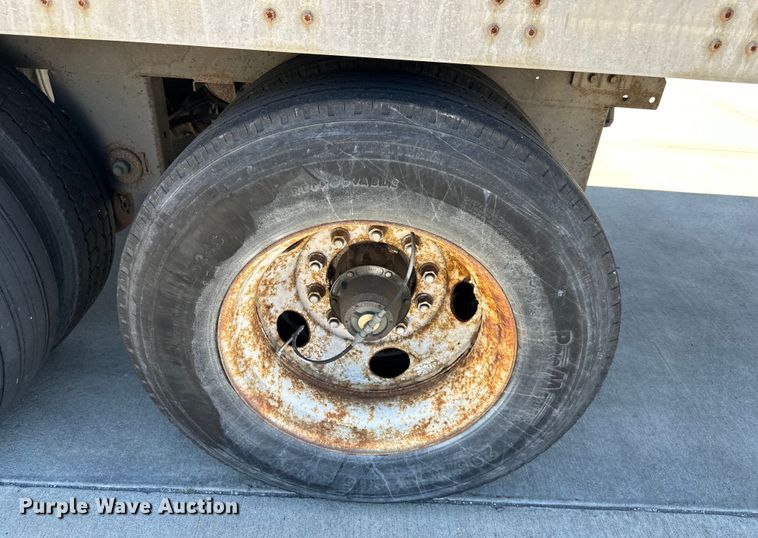 image for item NT9384 2008 Wabash  dry van trailer