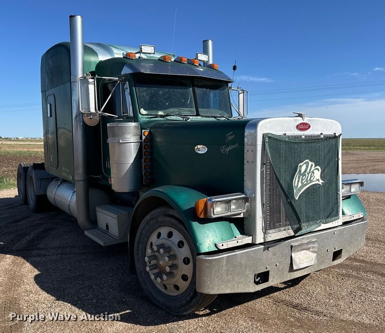 image for item NY9299 2004 Peterbilt 379 semi truck