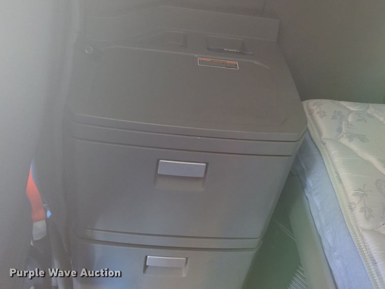 image for item NZ9273 2019 Kenworth  T680 semi truck