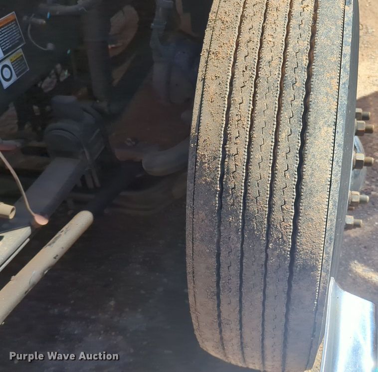 image for item NZ9273 2019 Kenworth  T680 semi truck