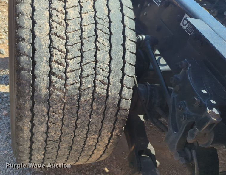 image for item NZ9273 2019 Kenworth  T680 semi truck