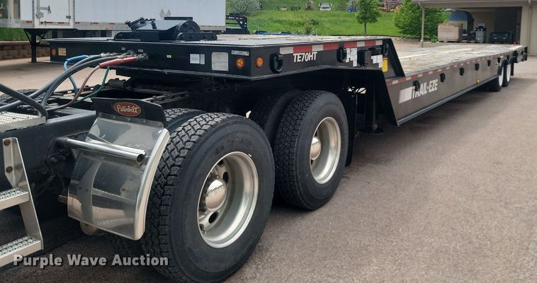 image for item NZ9919 2007 Dakota Manufacturing TE70HT drop deck hydratail equipment trailer