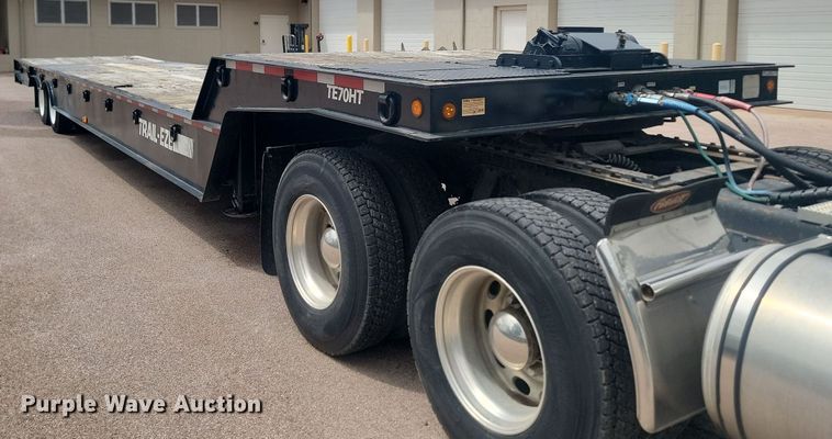 image for item NZ9919 2007 Dakota Manufacturing TE70HT drop deck hydratail equipment trailer
