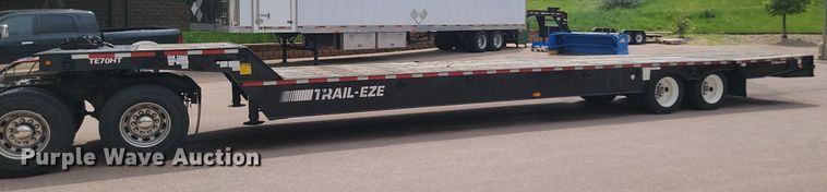 image for item NZ9919 2007 Dakota Manufacturing TE70HT drop deck hydratail equipment trailer