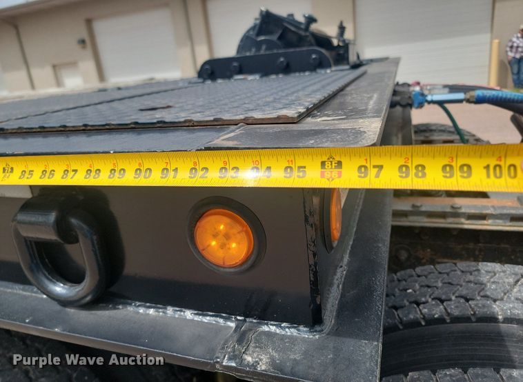 image for item NZ9919 2007 Dakota Manufacturing TE70HT drop deck hydratail equipment trailer