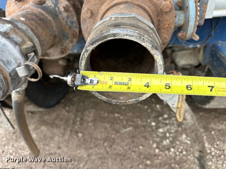 image for item OE9079 2001 Mack RD688S vacuum truck