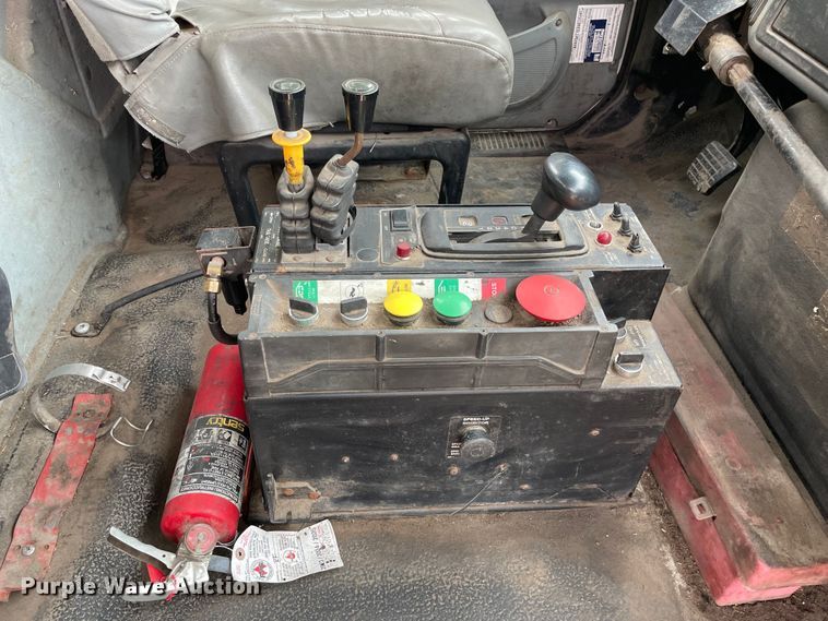 image for item OH9025 2006 International  7400 refuse truck