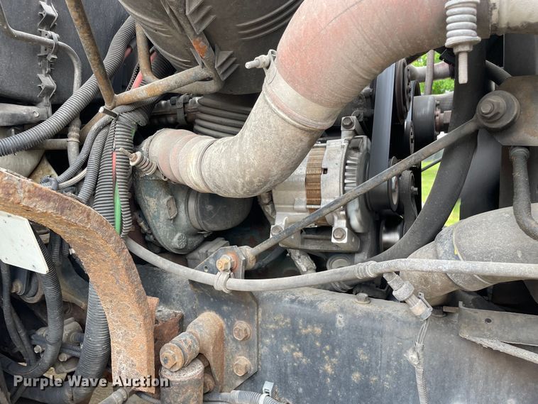 image for item OH9025 2006 International  7400 refuse truck