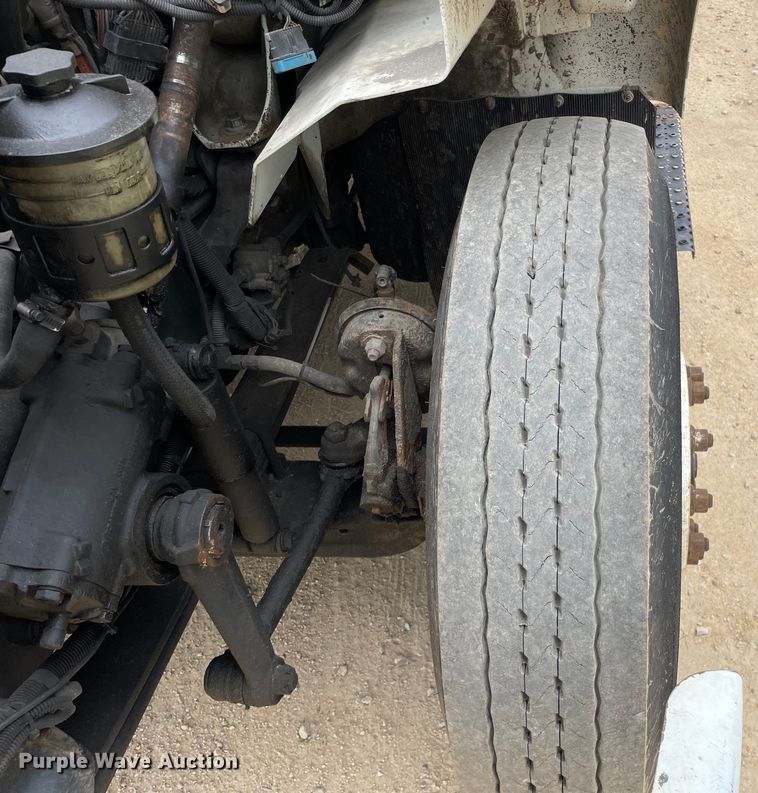 image for item OH9025 2006 International  7400 refuse truck