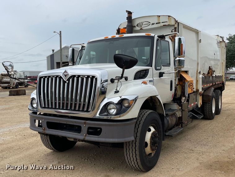 image for item OH9026 2009 International  7400 refuse truck