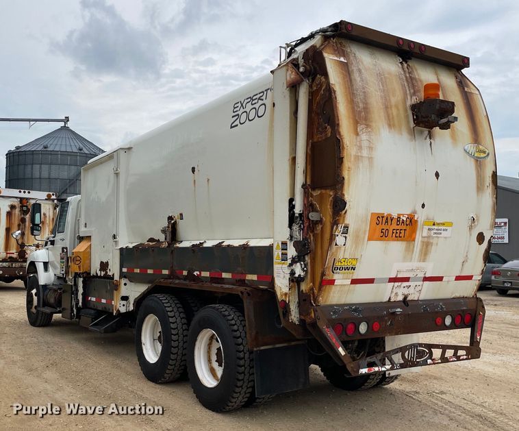 image for item OH9026 2009 International  7400 refuse truck