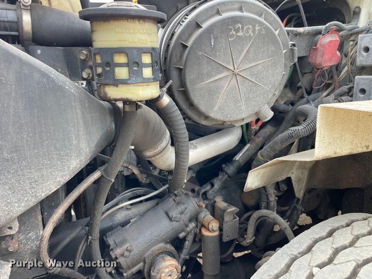 image for item OH9026 2009 International  7400 refuse truck