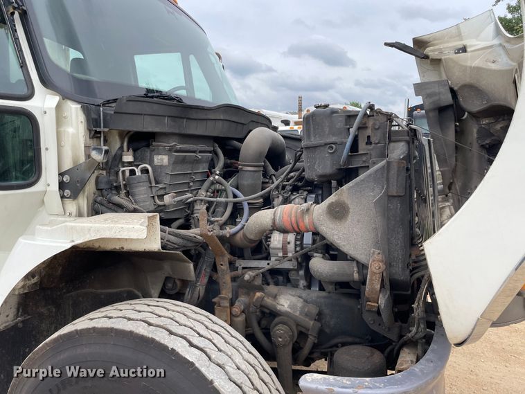 image for item OH9026 2009 International  7400 refuse truck