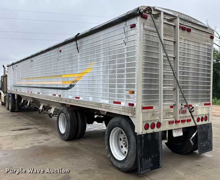 image for item OI9209 1999 Timpte grain trailer